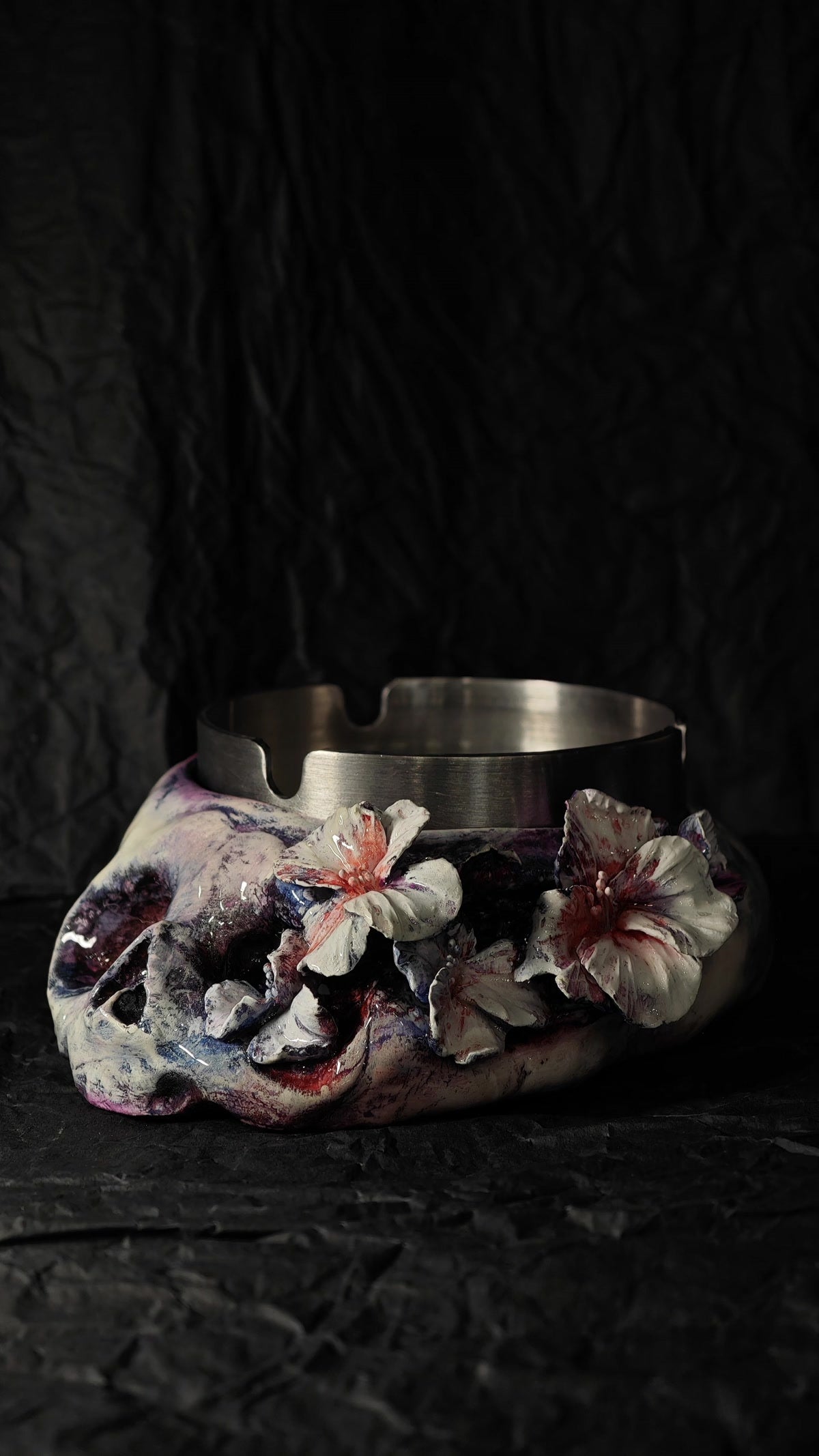 Floral skull ashtray by BUZO / buzuo-laoshi-013-1V